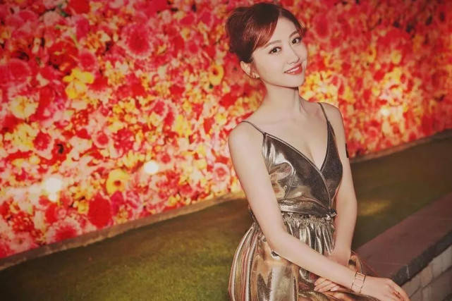 嫁给富商才不是出路,女明星有了新的择夫之道