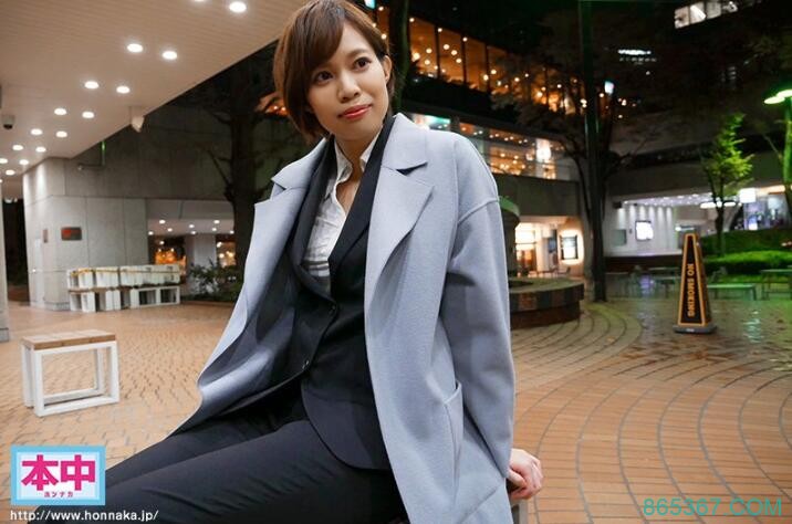 木下玛丽润(木下メアリージュン) HND-936:日菲混血180公分高的干练俏丽OL出道!